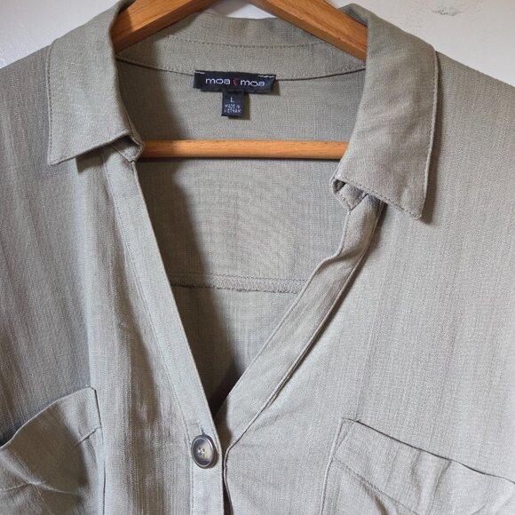 EUC LIKE NEW MOA MOA V NECK LOOSE FITTING SHIRT TOP SIZE LARGE - Picture 7 of 15